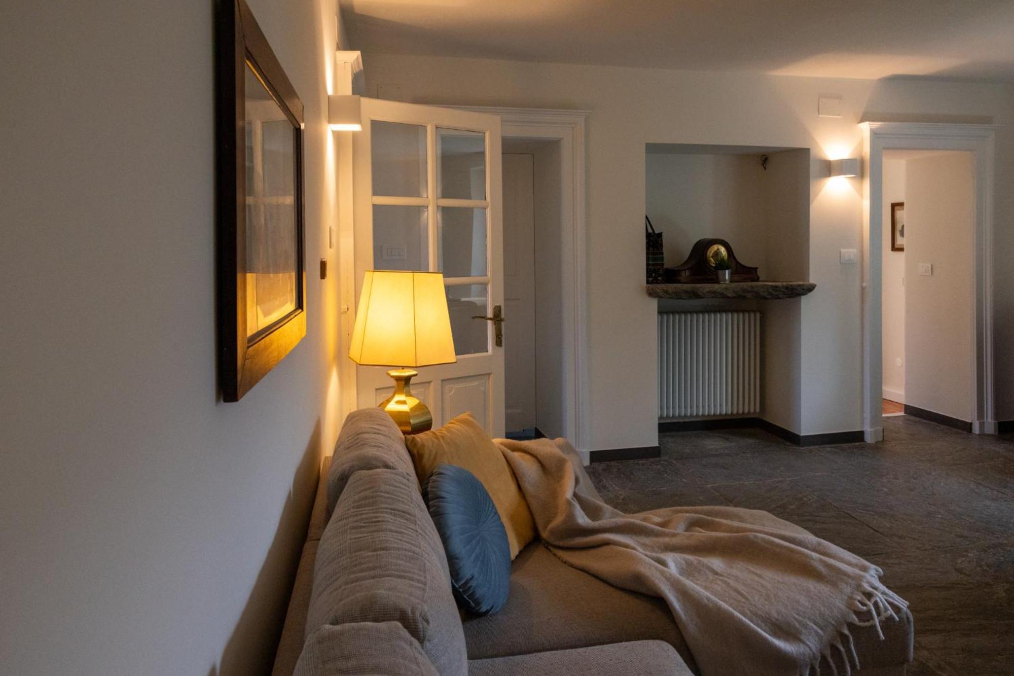 Manor House Apartment อาออสตา ภายนอก รูปภาพ