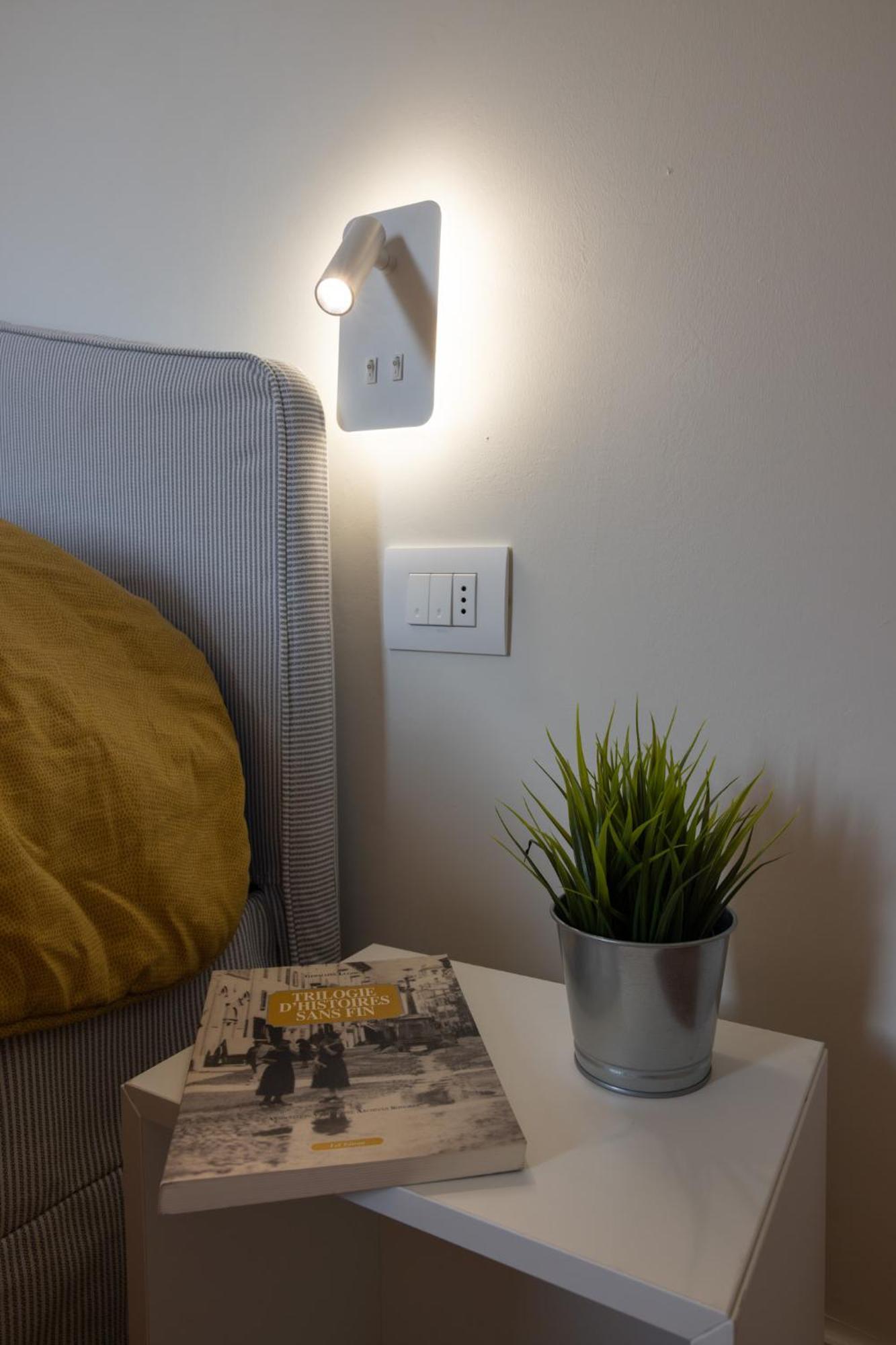 Manor House Apartment อาออสตา ภายนอก รูปภาพ