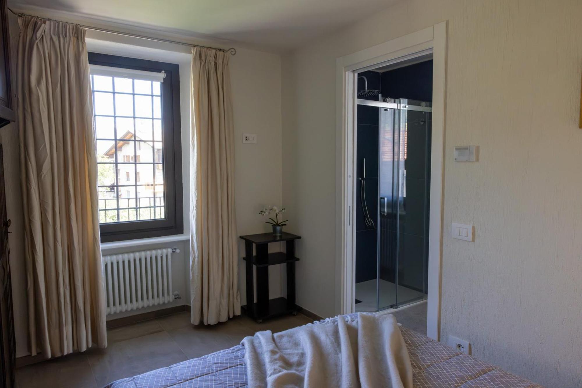 Manor House Apartment อาออสตา ภายนอก รูปภาพ