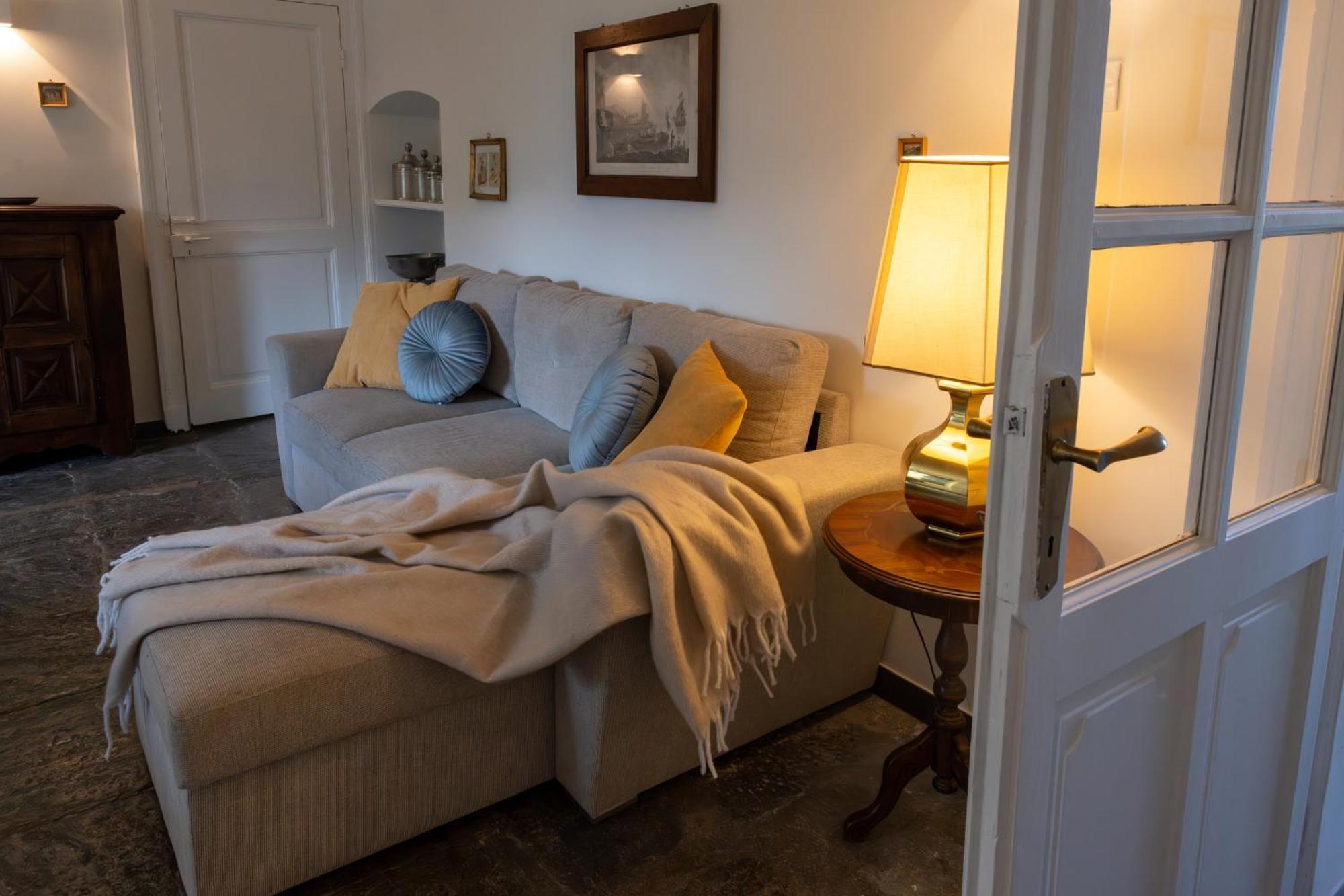 Manor House Apartment อาออสตา ภายนอก รูปภาพ
